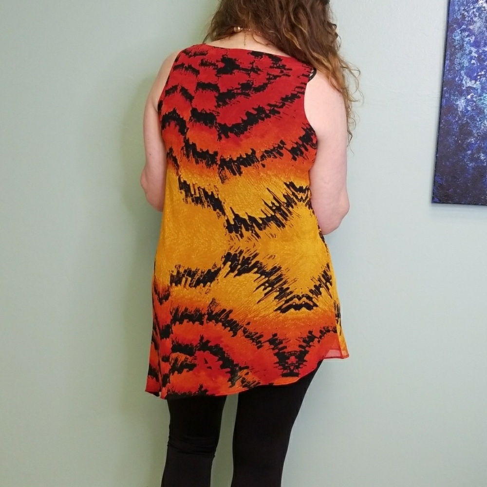 FIRM SALE PRICE Joseph A Asymmetrical Fun Tank - Picture 6 of 8